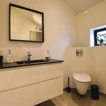 Three Bedroom Holiday In Blavand בית נופש